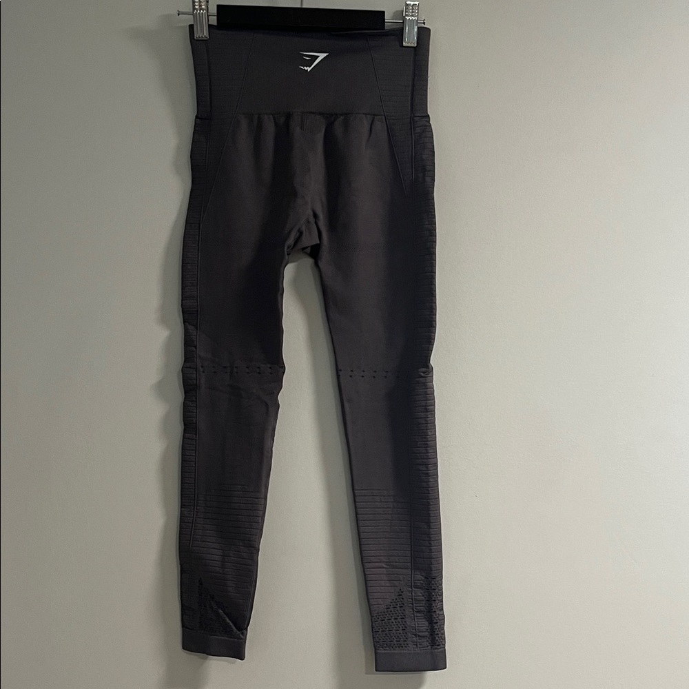 Gymshark Black Leggings - Picture 2 of 8